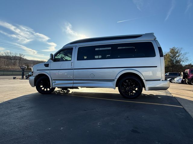 2021 Chevrolet Express LS