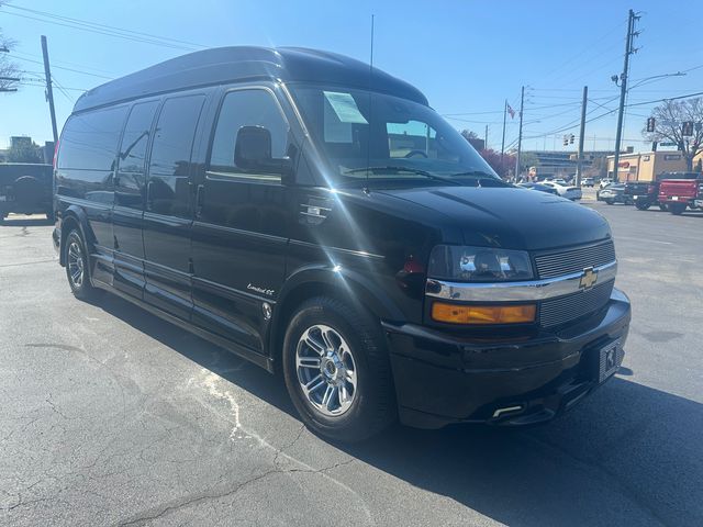 2021 Chevrolet Express LS