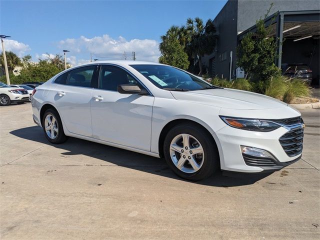 2021 Chevrolet Malibu LS