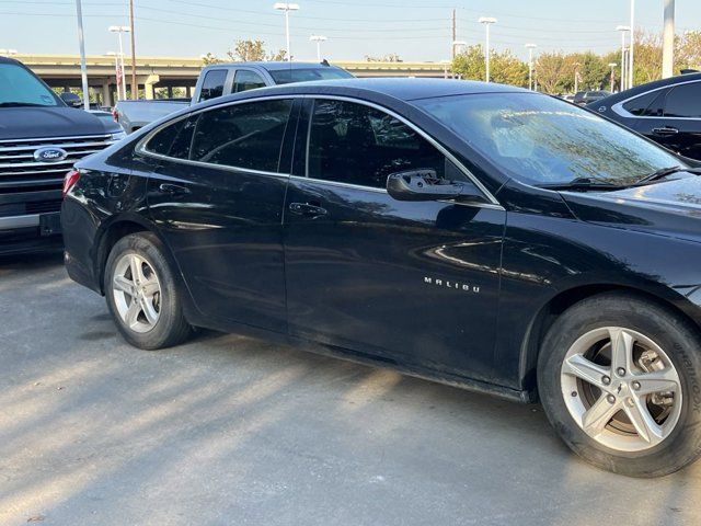 2021 Chevrolet Malibu LS