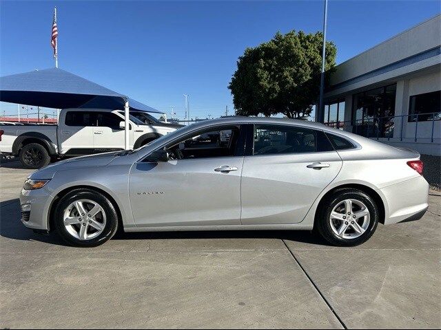 2021 Chevrolet Malibu LS