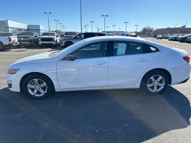 2021 Chevrolet Malibu LS