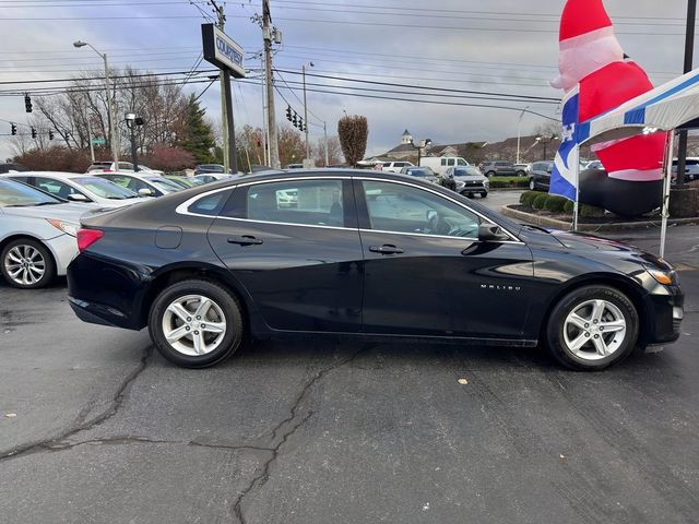 2021 Chevrolet Malibu LS