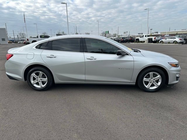 2021 Chevrolet Malibu LS