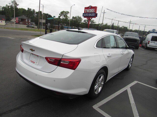 2021 Chevrolet Malibu LS