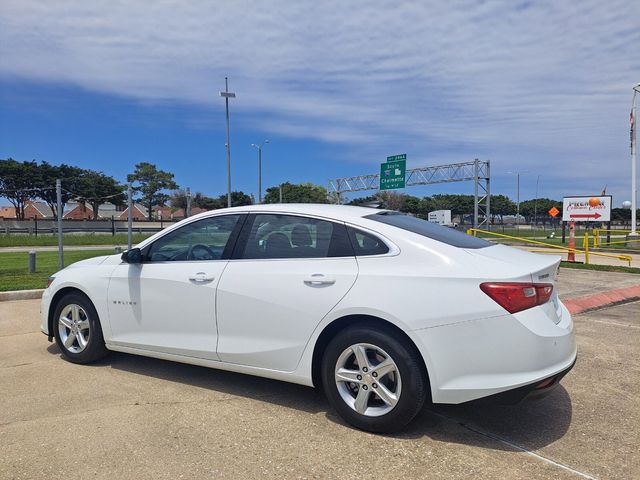 2021 Chevrolet Malibu LS