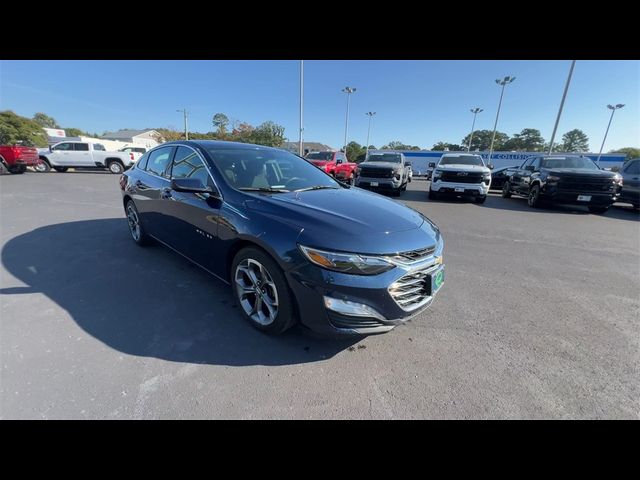 2021 Chevrolet Malibu LT