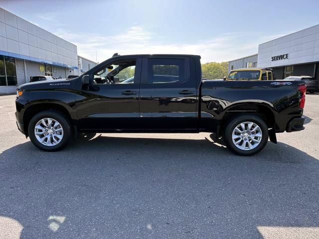 2021 Chevrolet Silverado 1500 Custom