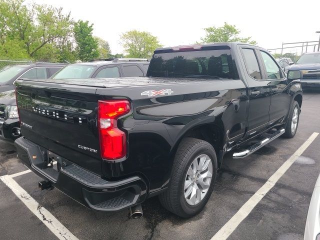 2021 Chevrolet Silverado 1500 Custom