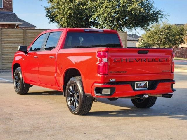 2021 Chevrolet Silverado 1500 Custom