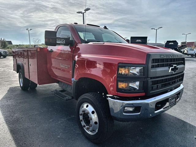 2021 Chevrolet Silverado MD LT