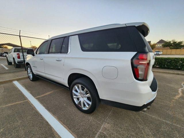 2021 Chevrolet Suburban High Country