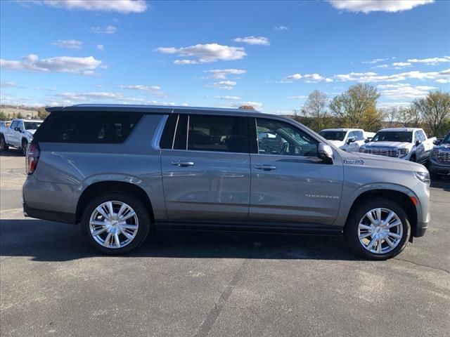 2021 Chevrolet Suburban High Country