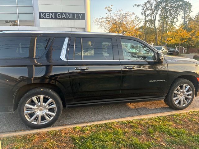 2021 Chevrolet Suburban High Country