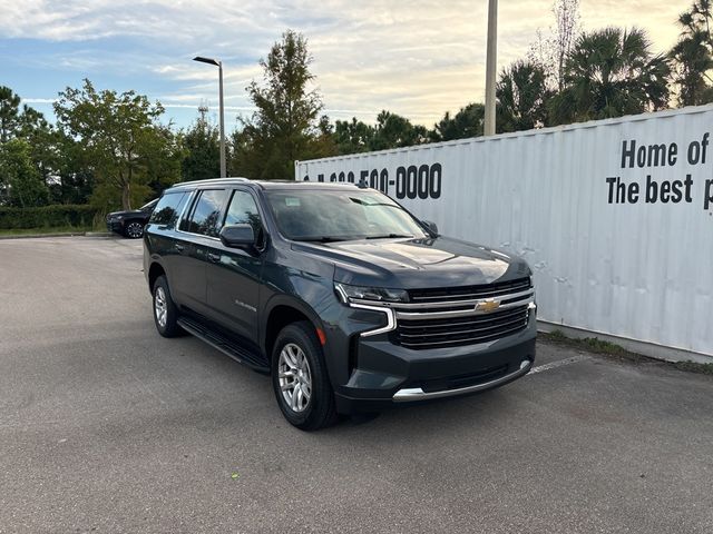 2021 Chevrolet Suburban LT