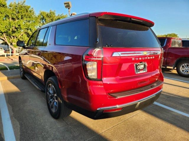 2021 Chevrolet Suburban LT