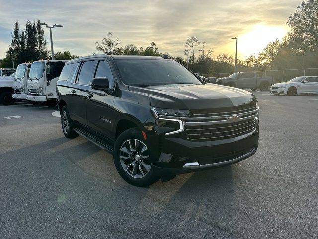 2021 Chevrolet Suburban LT