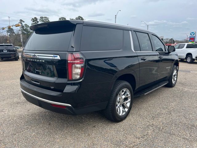 2021 Chevrolet Suburban LT