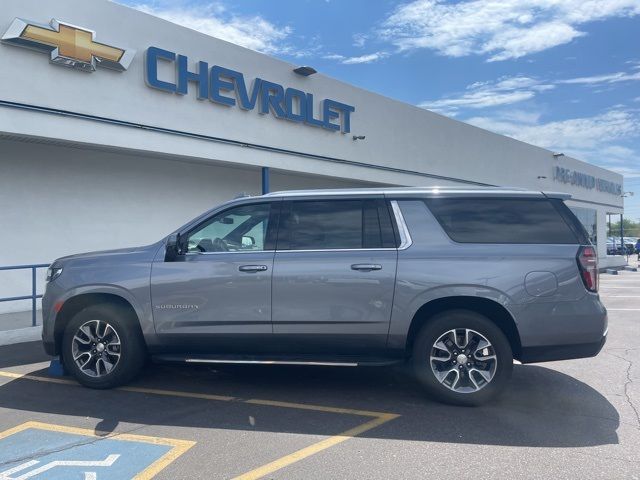 2021 Chevrolet Suburban LT