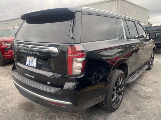 2021 Chevrolet Suburban LT