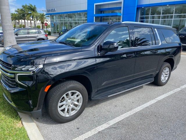 2021 Chevrolet Suburban LT