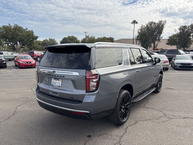 2021 Chevrolet Suburban LT