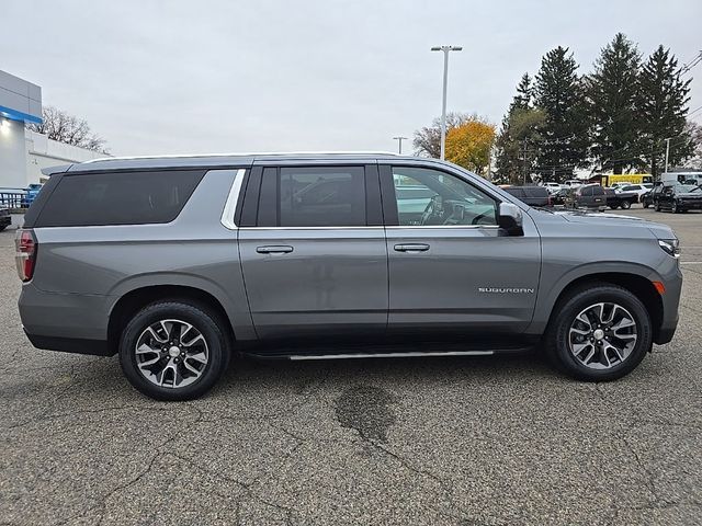 2021 Chevrolet Suburban LT