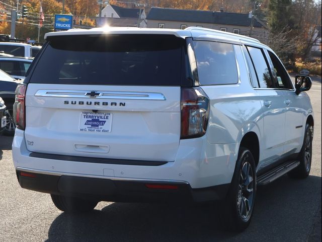 2021 Chevrolet Suburban LT