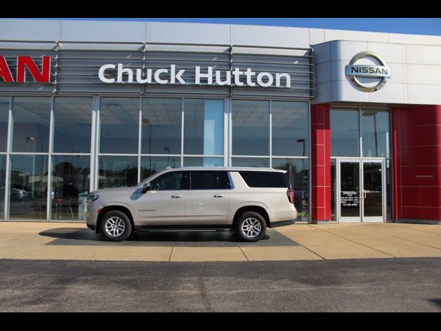 2021 Chevrolet Suburban LT