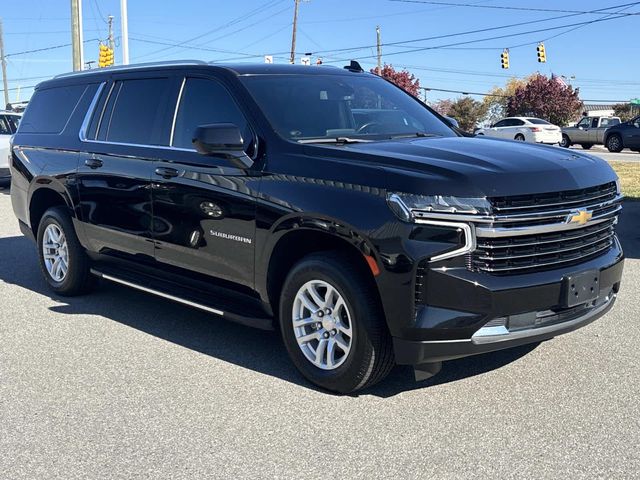 2021 Chevrolet Suburban LT