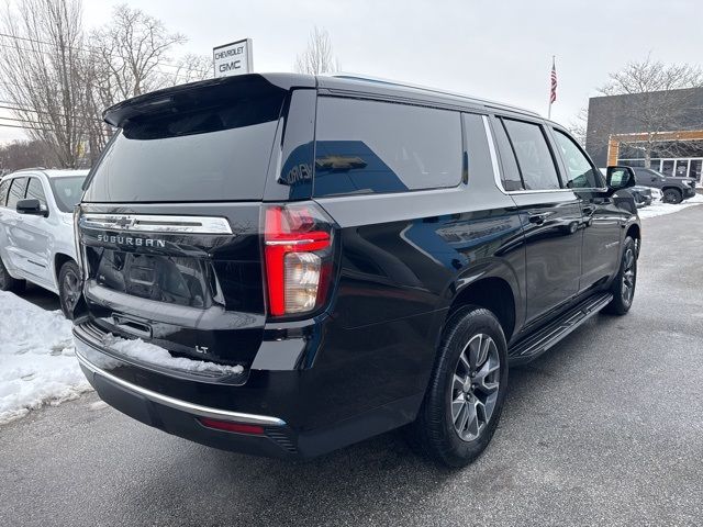 2021 Chevrolet Suburban LT