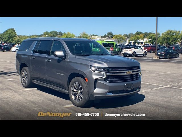 2021 Chevrolet Suburban LT