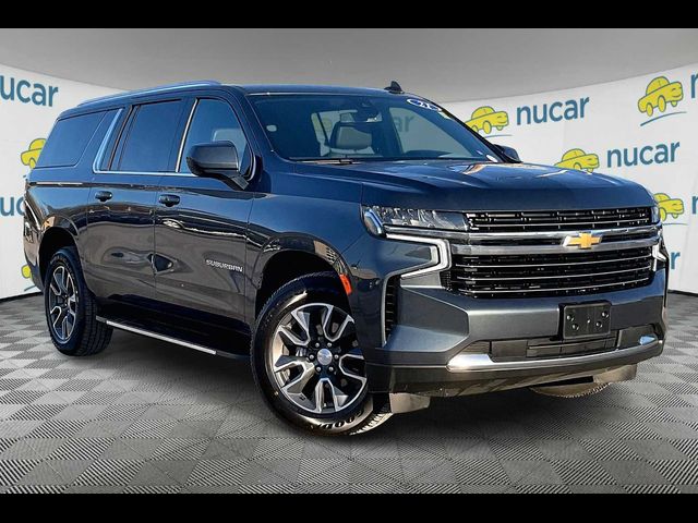 2021 Chevrolet Suburban LT