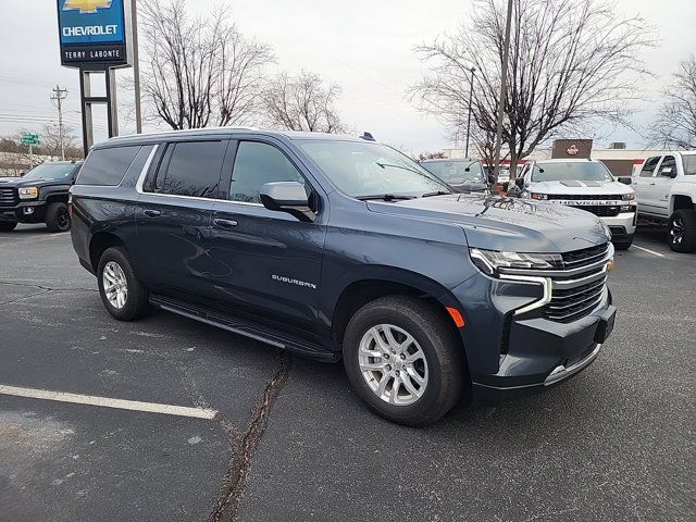 2021 Chevrolet Suburban LT