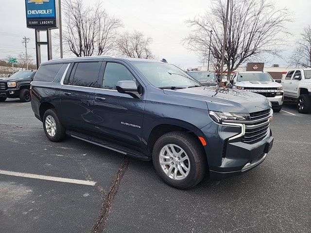 2021 Chevrolet Suburban LT