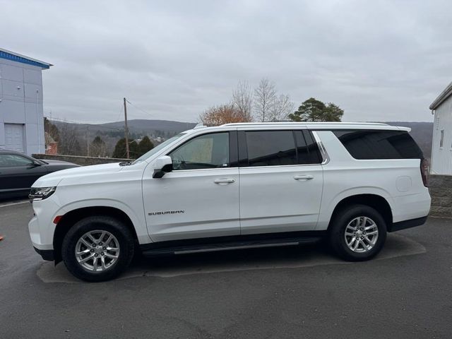 2021 Chevrolet Suburban LT