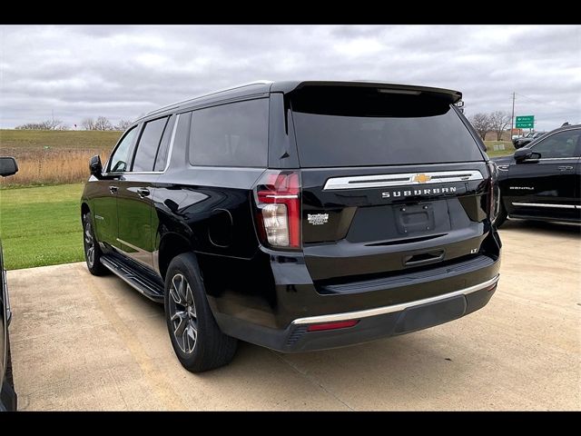 2021 Chevrolet Suburban LT