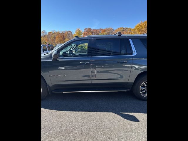 2021 Chevrolet Suburban LT