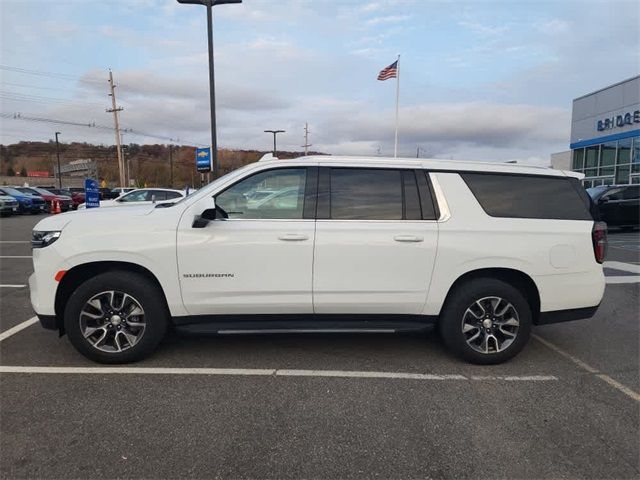 2021 Chevrolet Suburban LT