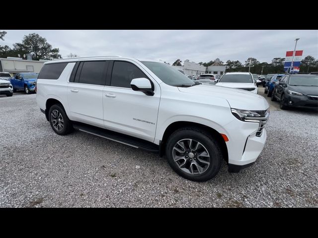 2021 Chevrolet Suburban LT