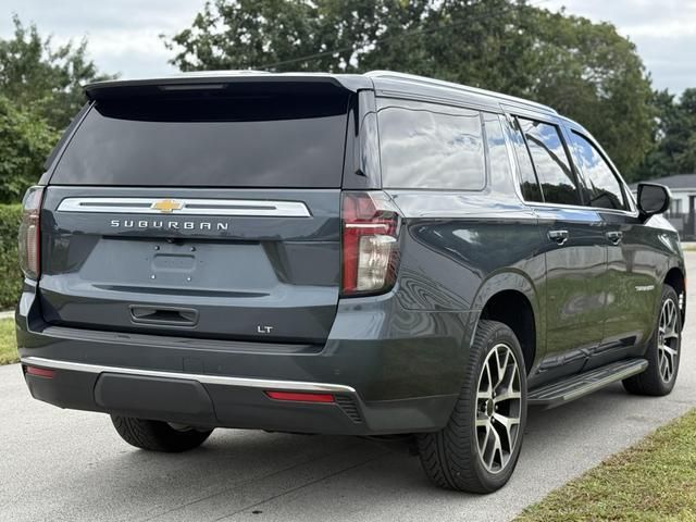 2021 Chevrolet Suburban LT