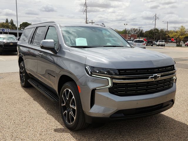 2021 Chevrolet Suburban RST