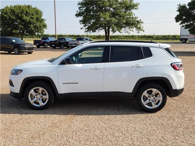 2023 Jeep Compass Latitude