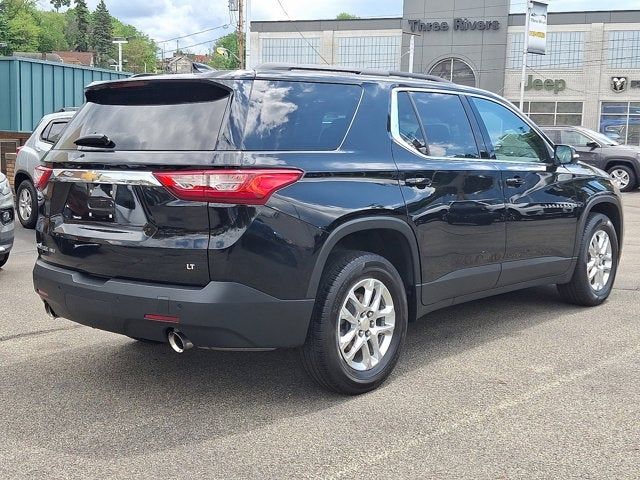 2021 Chevrolet Traverse LT Cloth