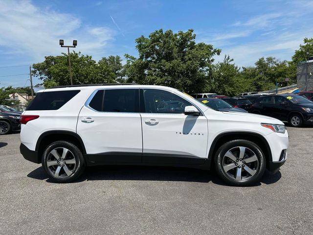 2021 Chevrolet Traverse LT Leather