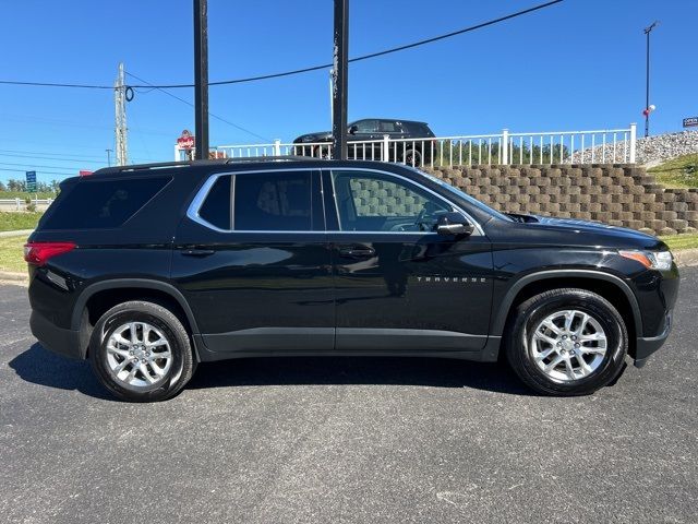 2021 Chevrolet Traverse LT Leather