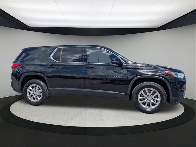 2021 Chevrolet Traverse LS