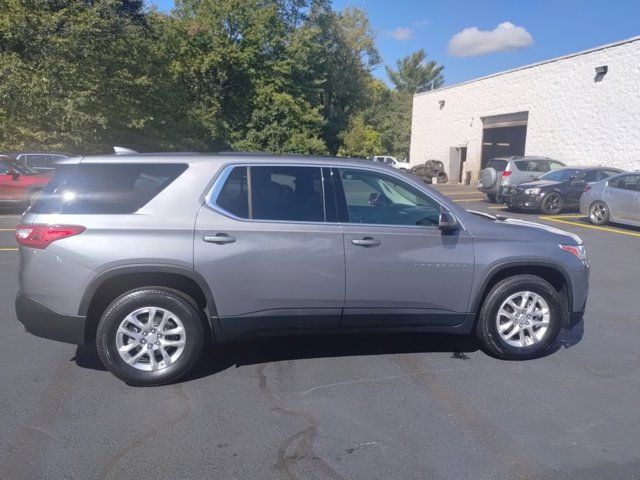 2021 Chevrolet Traverse LS