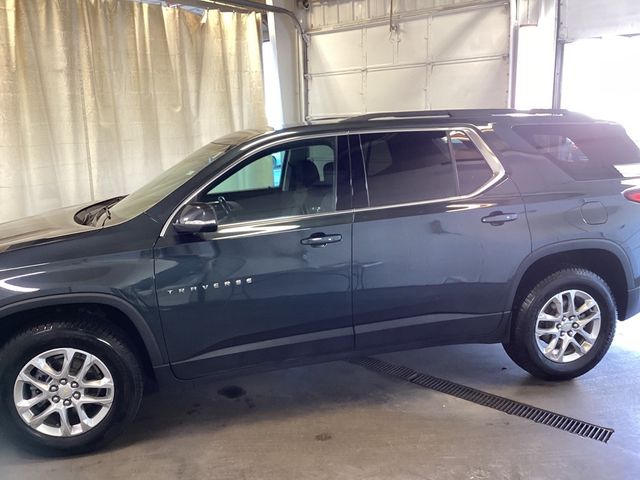 2021 Chevrolet Traverse LT Cloth