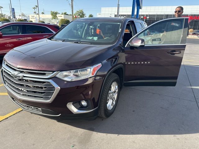 2021 Chevrolet Traverse LT Cloth